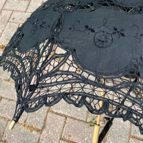 NWT Black Lace Witch’s Parasol. - Picture 2 of 7